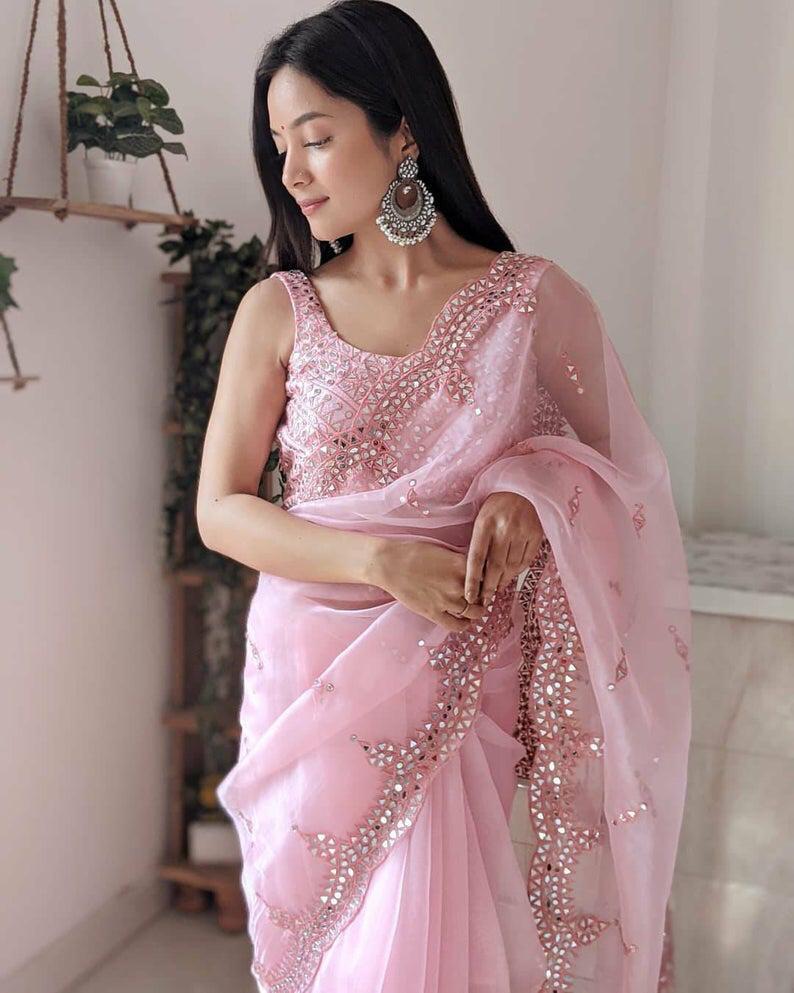 VANYA PRESENT VOL 14 FANCY DESIGNER HEAVY LOOK 2401-2416 SERIES SAREE  WHOLESALER - Reewaz International | Wholesaler & Exporter of indian ethnic  wear catalogs.